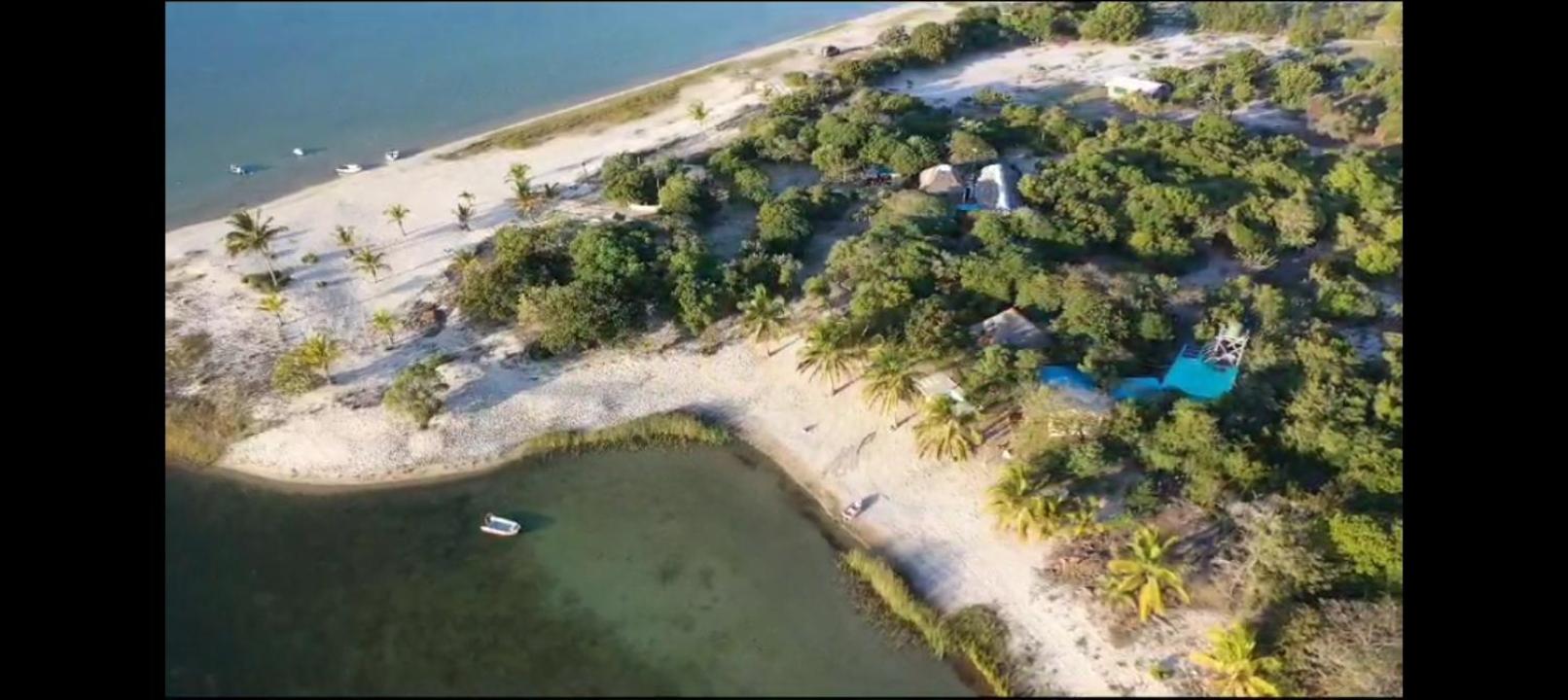Shongili Island Lodge