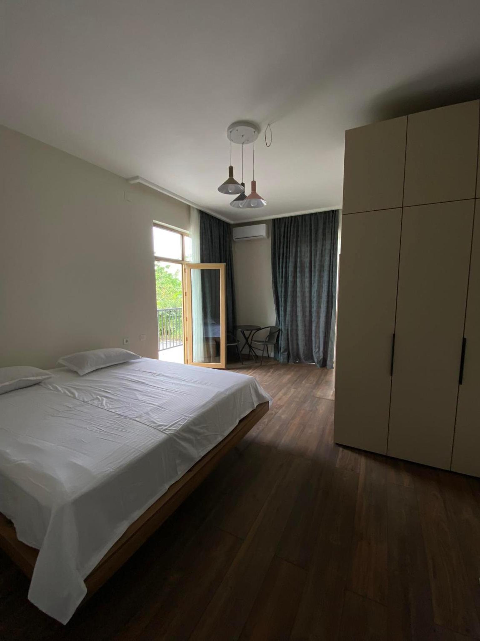 Hotel Barbare