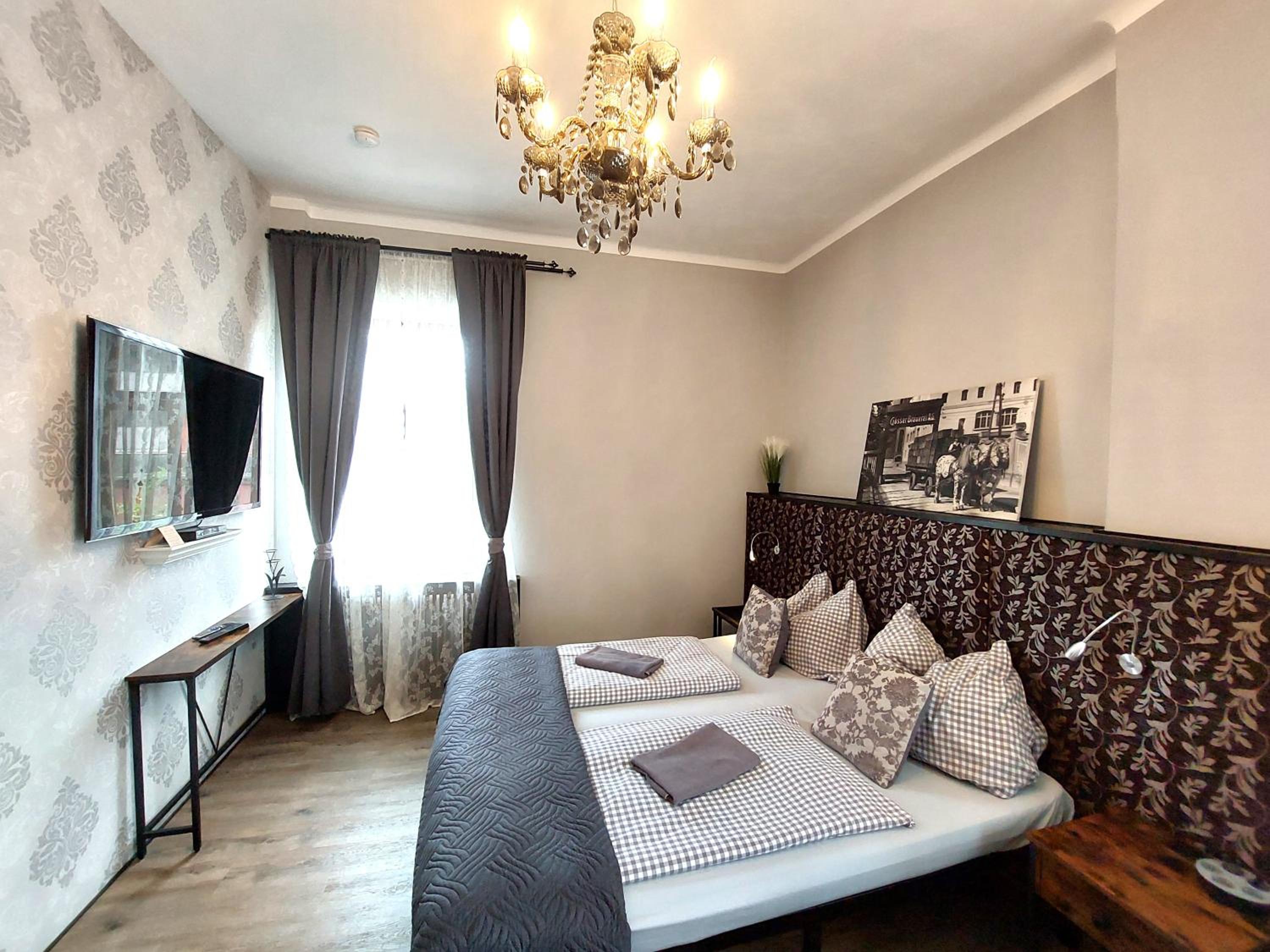 3 Raben - Leoben - Zimmer für Geschäftsreisende, Urlauber, Monteure und Handwerker, Polski Pensjonat Austria