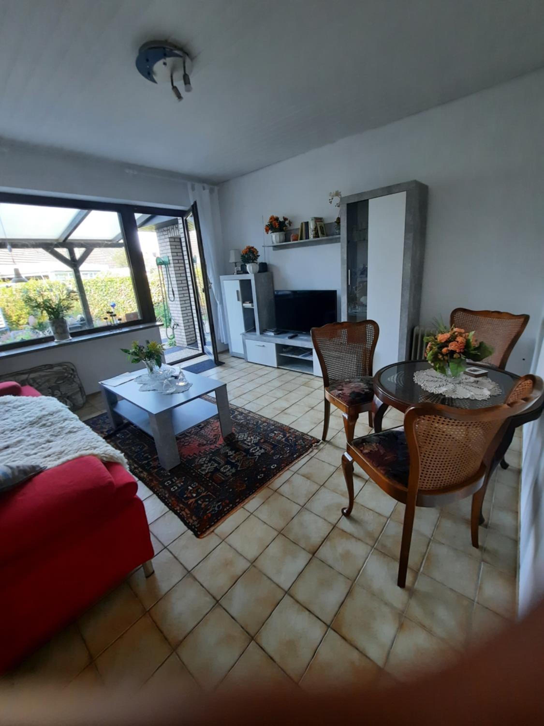 Apart view 5
