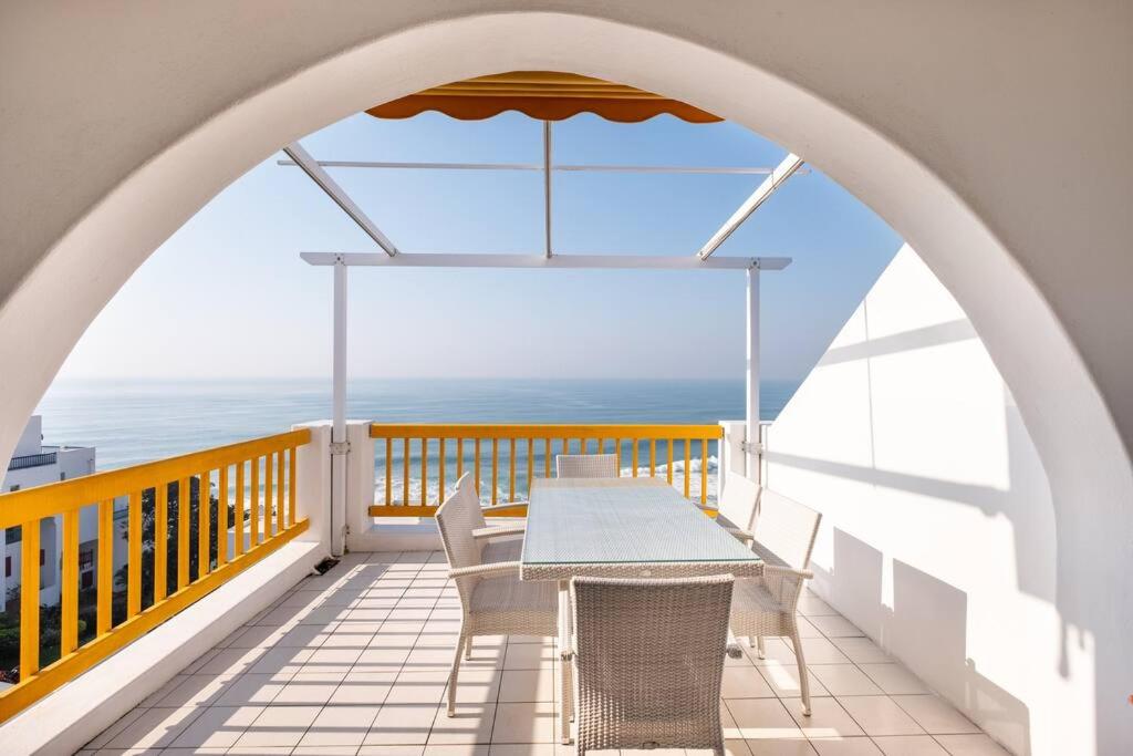 Ballito Santorini Perissa 71 Stunning Seaview Apartment - Families only view 2