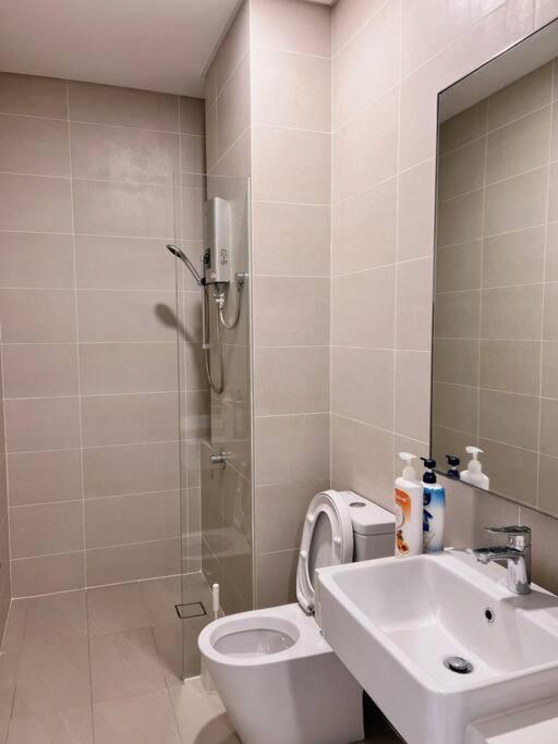 Ample 2BR 4px Seputeh @ Near MidValley & Garden Mall, Old Klang Road