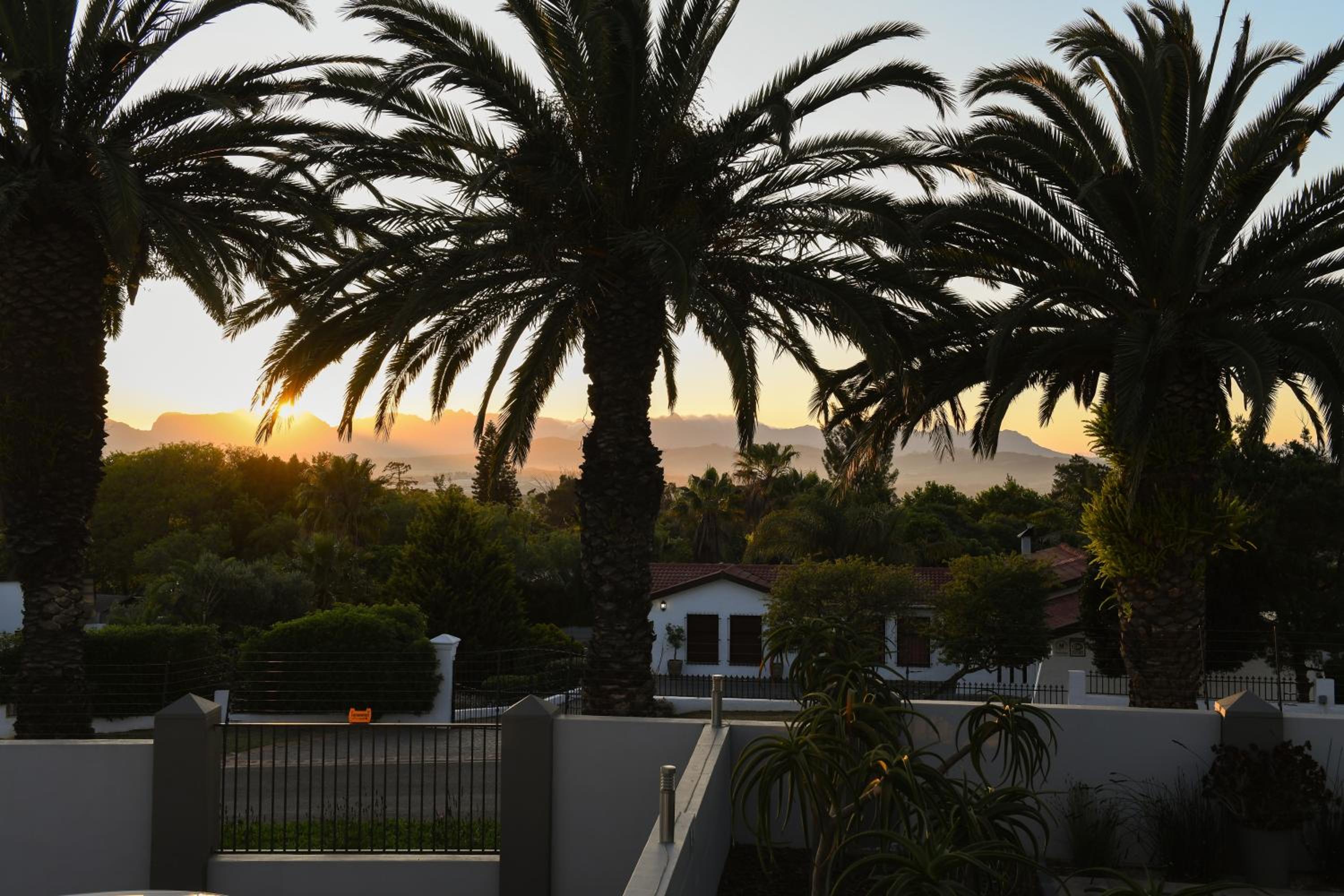 Four Palms Accommodation