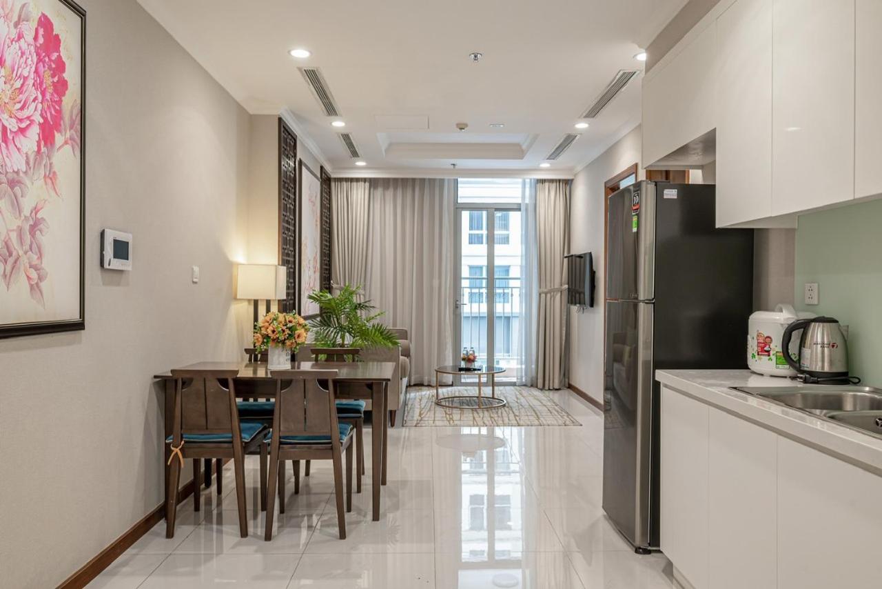 Landmark Vinhomes Christine Apartment