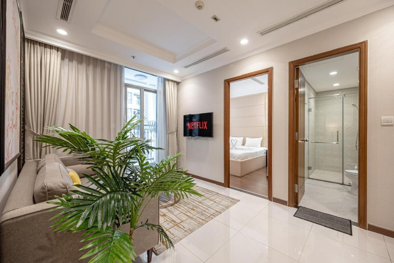 Landmark Vinhomes Christine Apartment