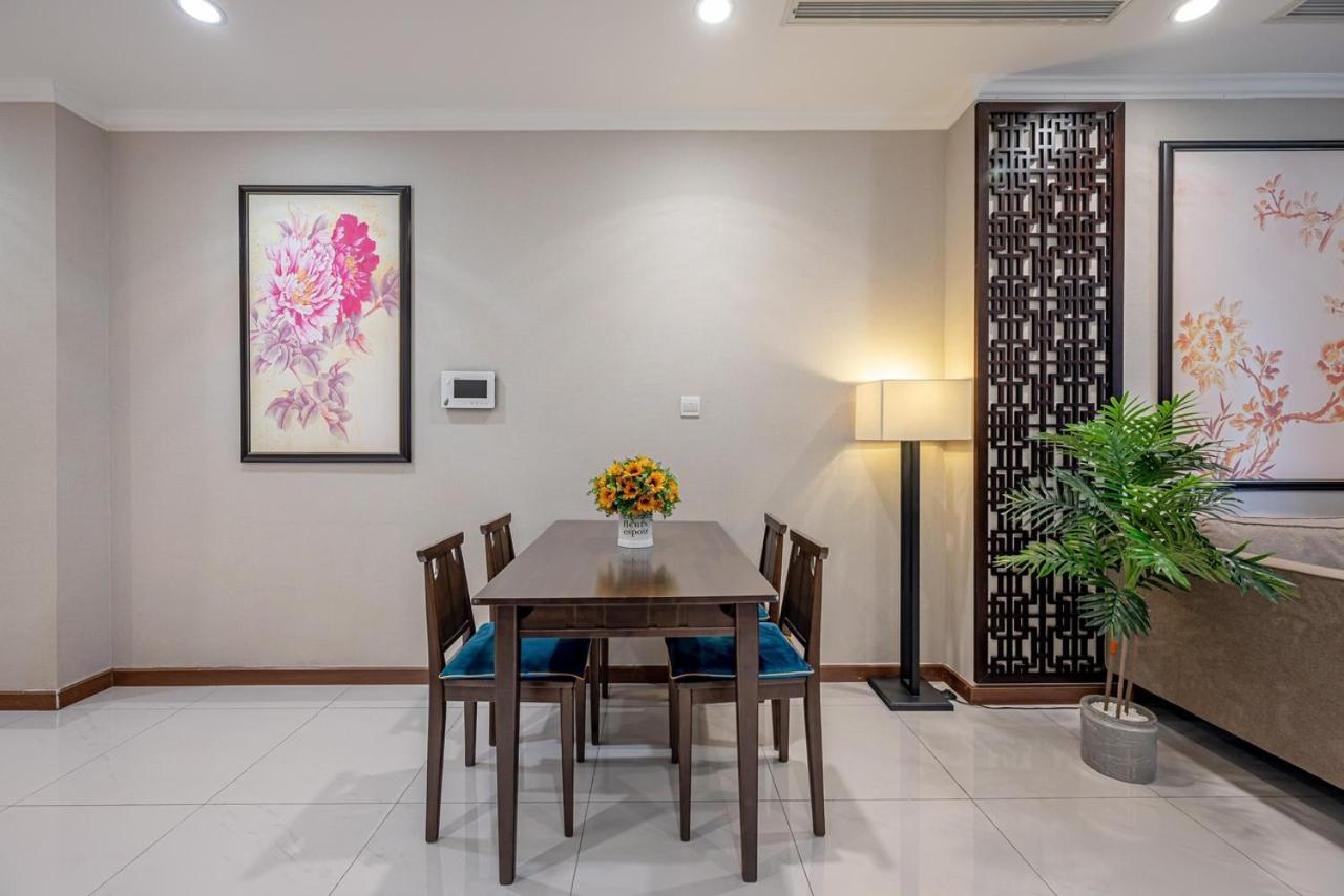 Landmark Vinhomes Christine Apartment
