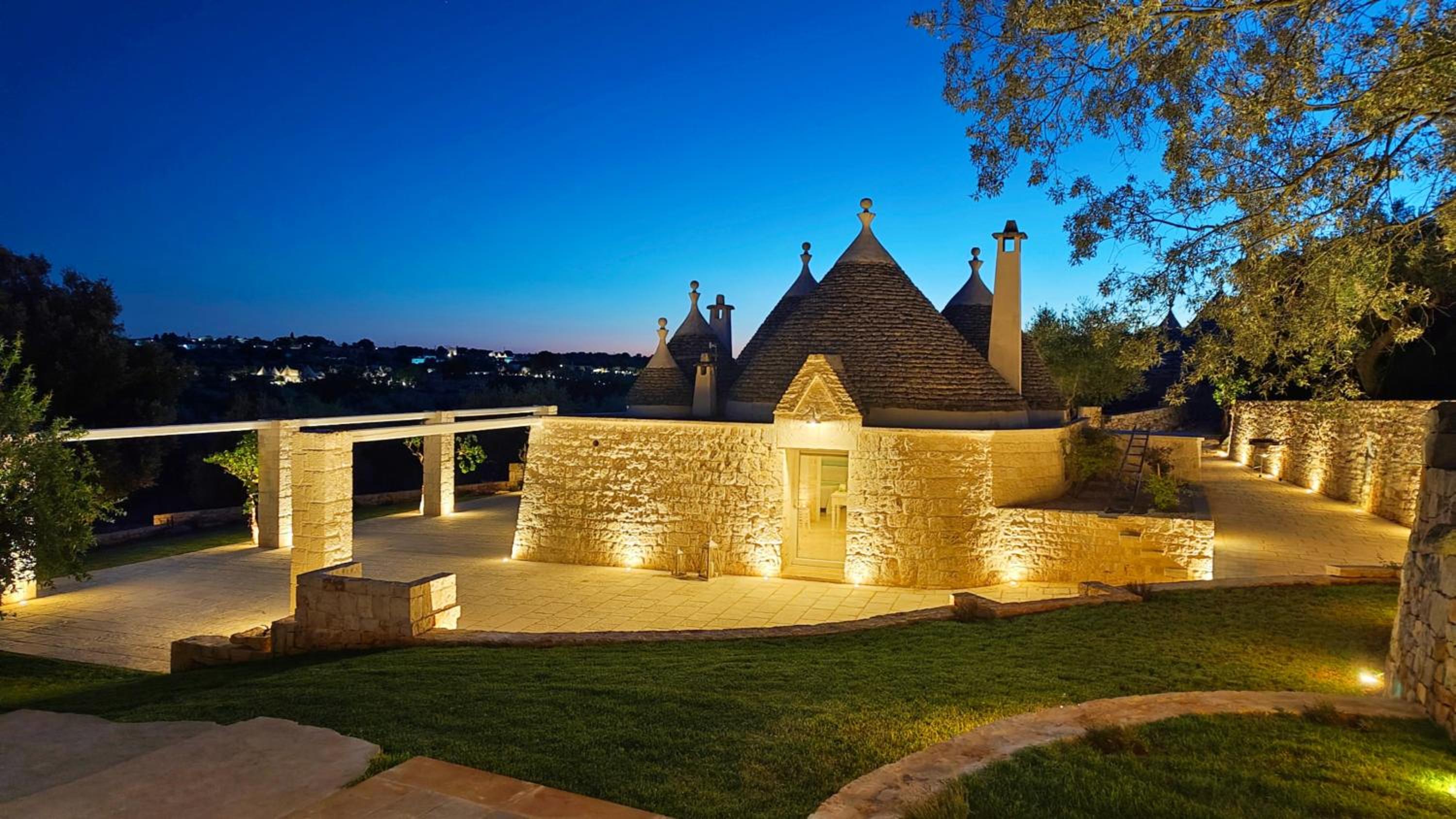 Hotel Borgo Petra - Image 1