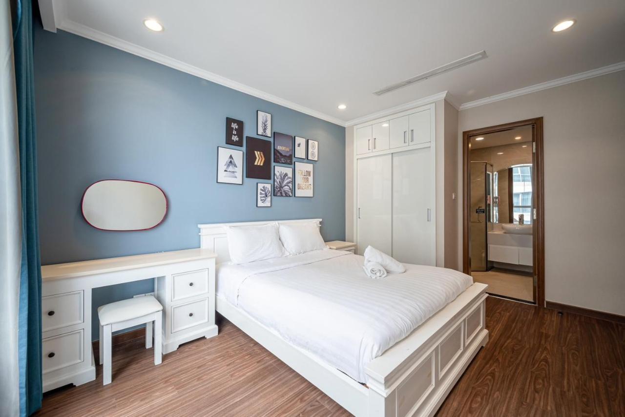Landmark Vinhomes Christine Apartment