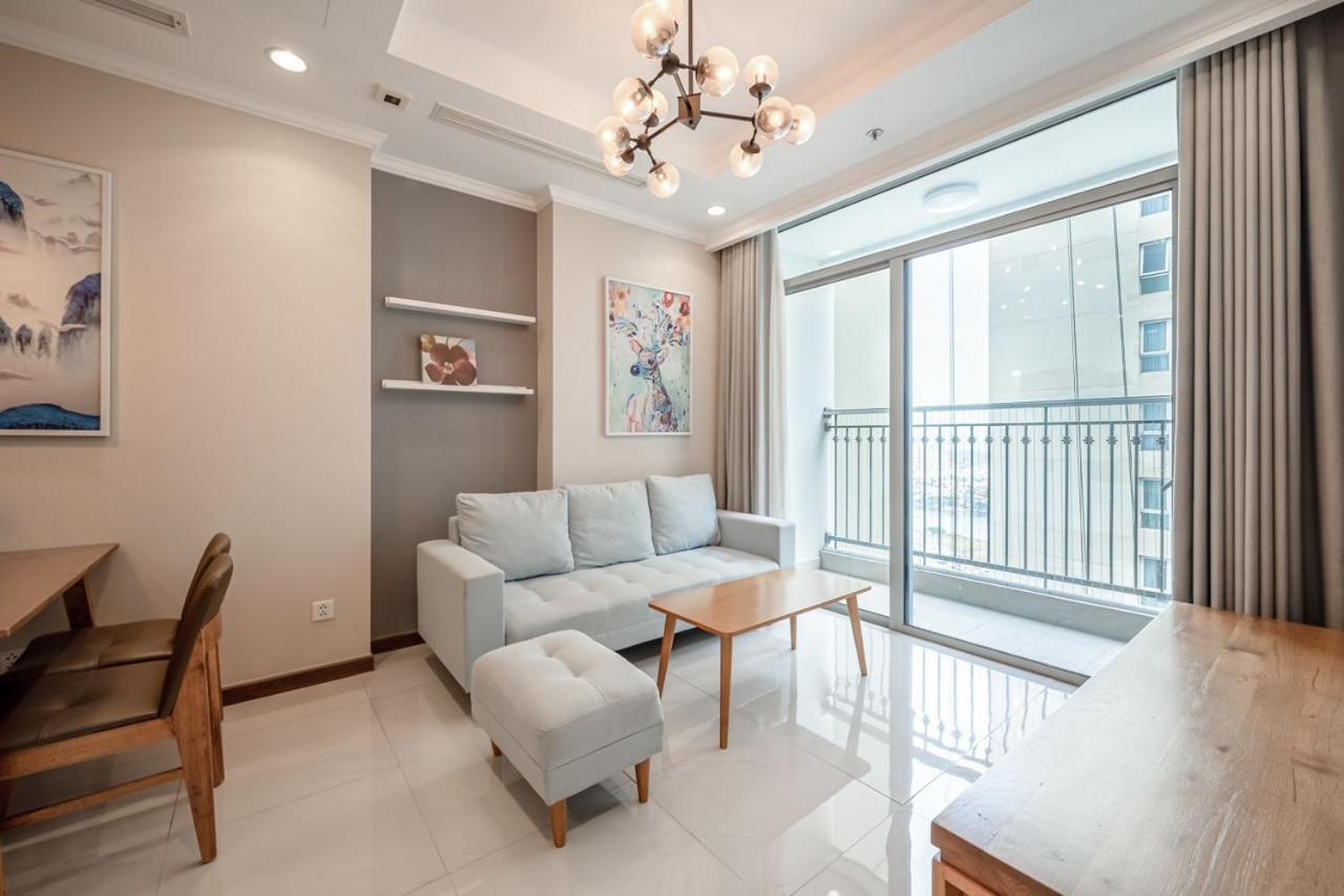 Landmark Vinhomes Christine Apartment
