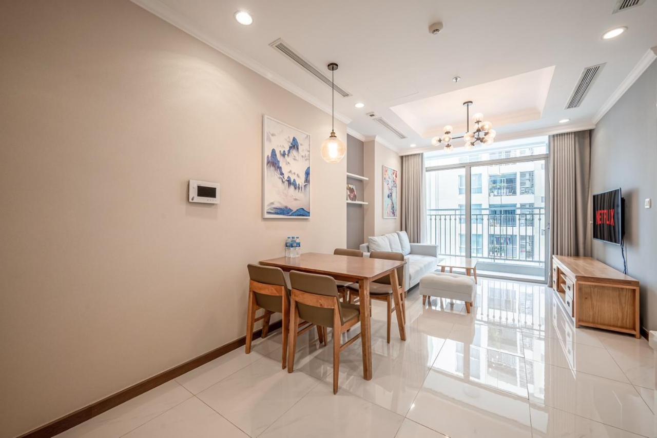 Landmark Vinhomes Christine Apartment