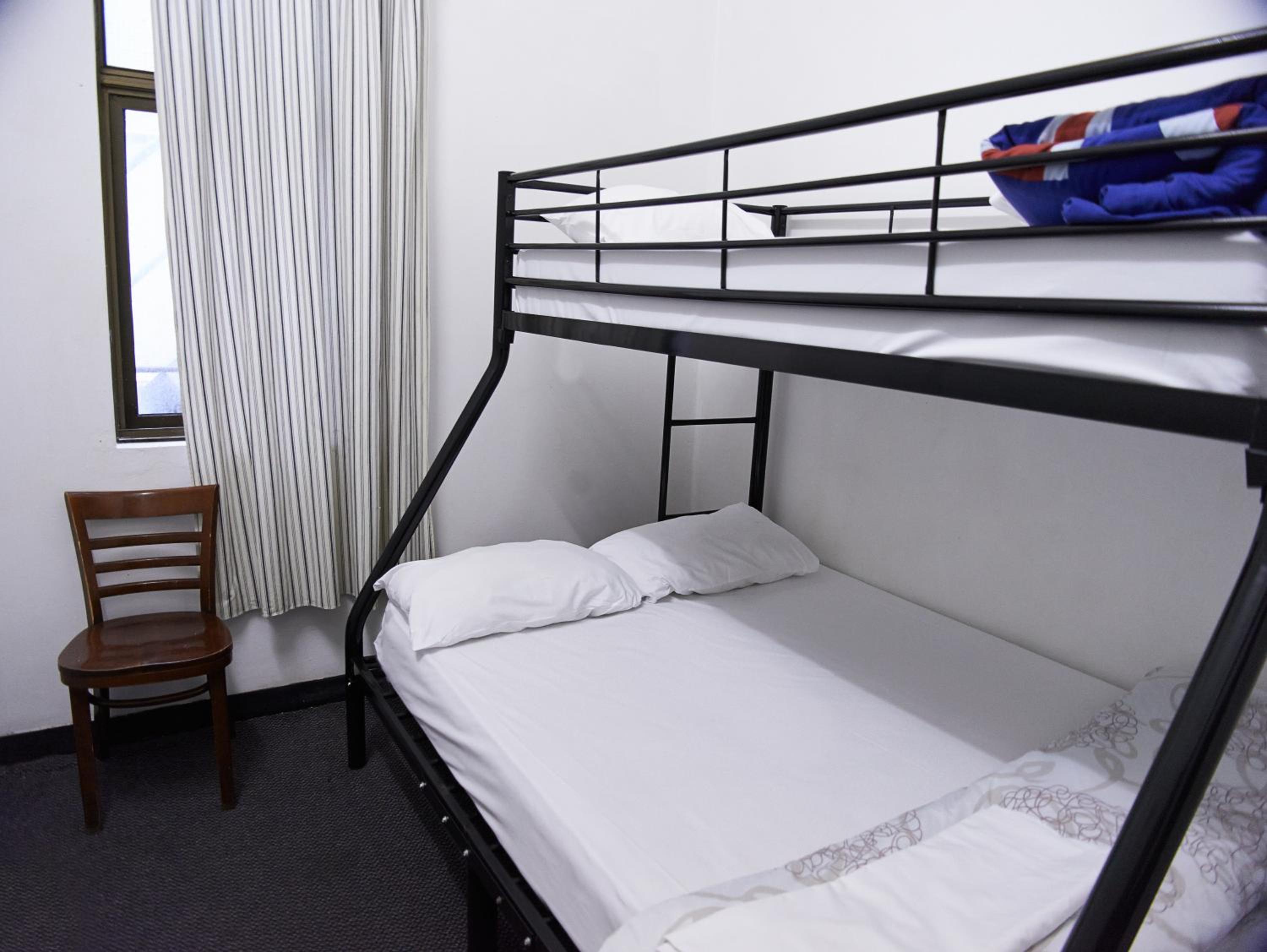 Maze Backpackers - Sydney