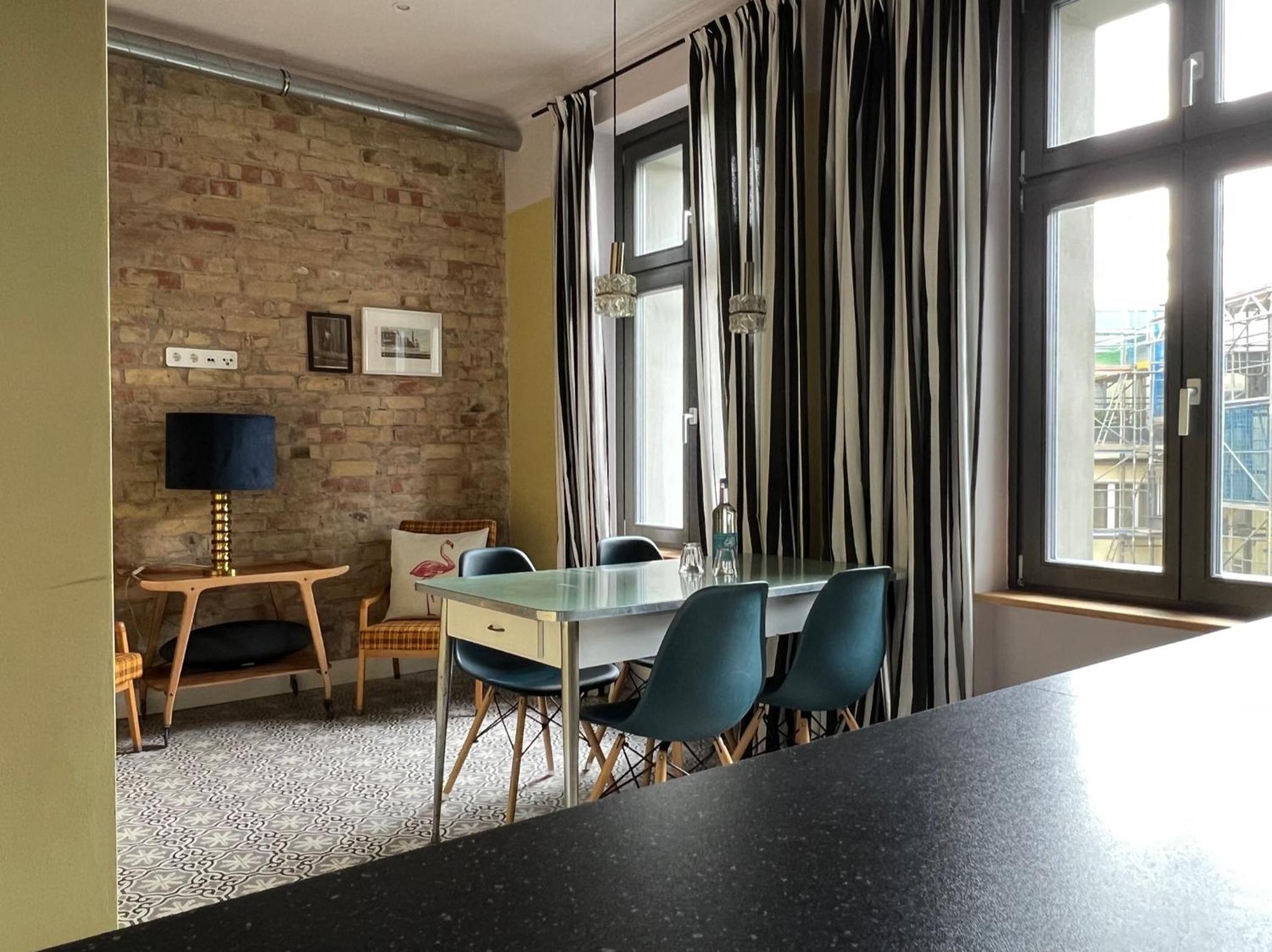 Brilliant Apartments