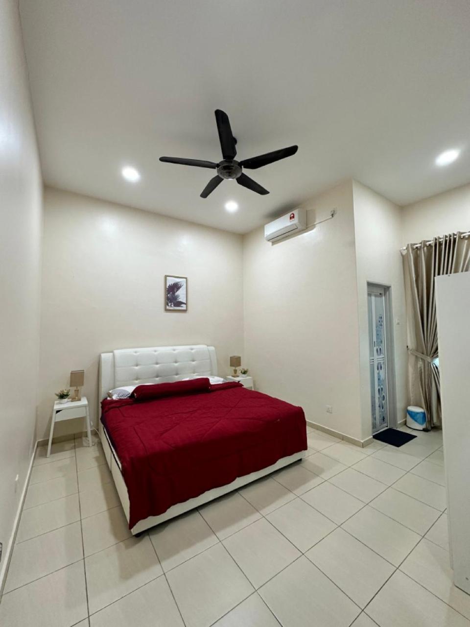 RumahKu Homestay, Taman Jasin Perdana photo 8