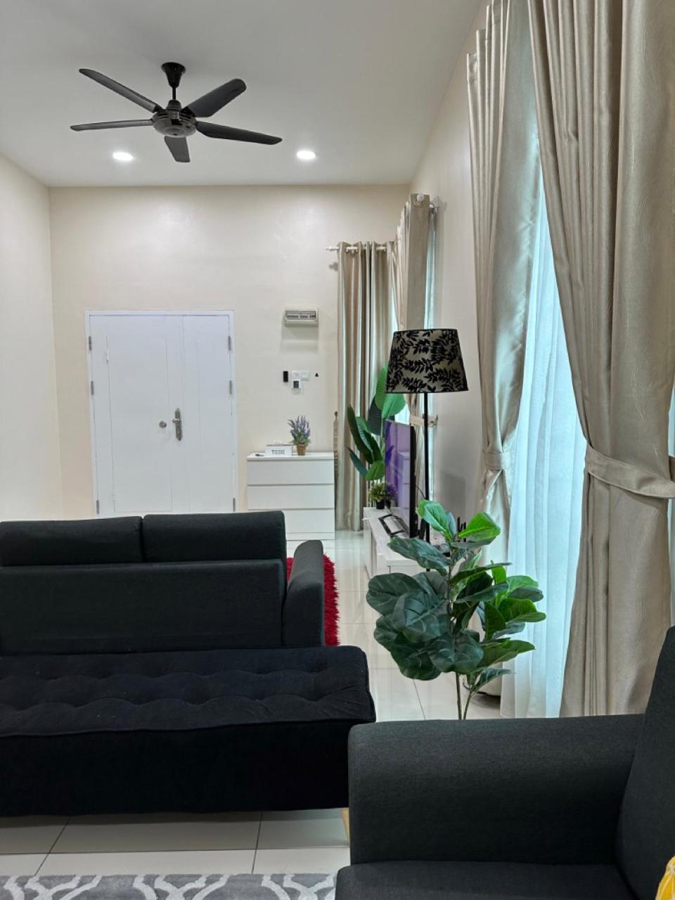 RumahKu Homestay, Taman Jasin Perdana photo 7