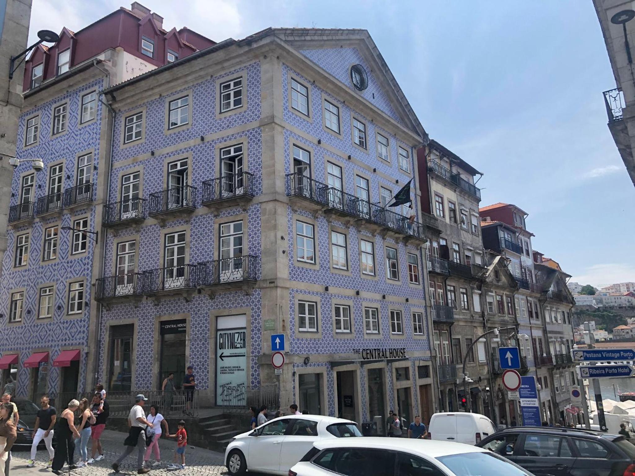 The Central House Porto Ribeira