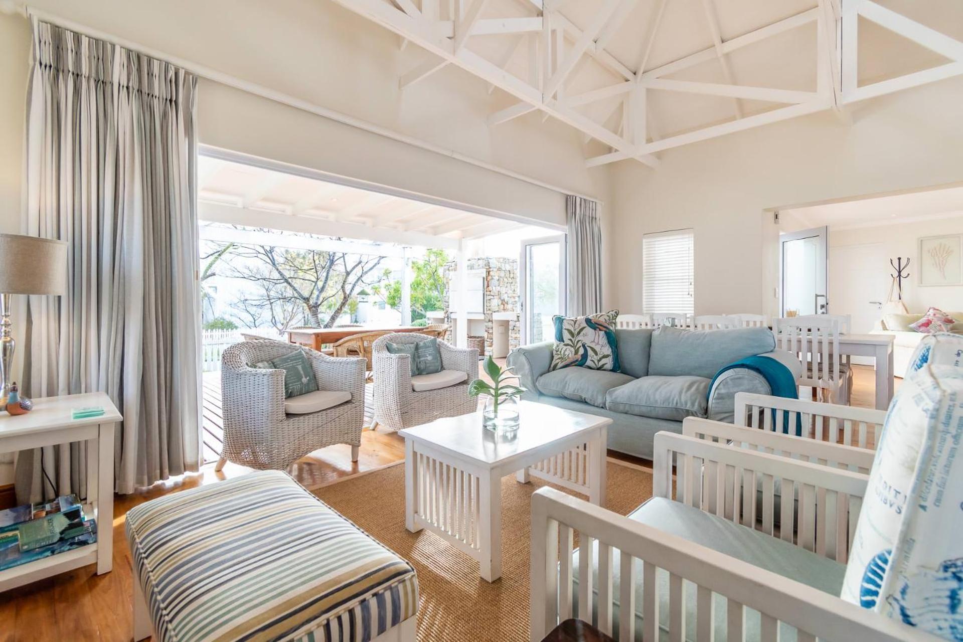 Peaceful Parkland Home on Thesen Islands view 5