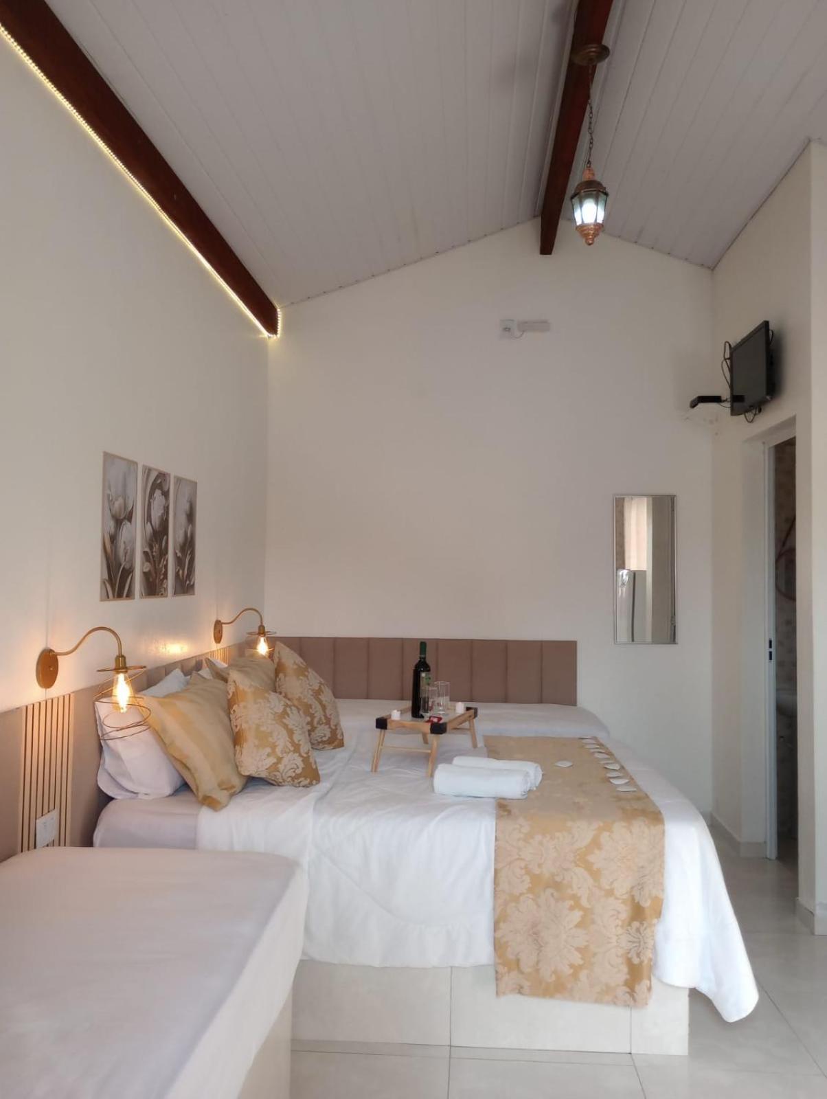 Casa da Vovó na Pousada Sitio Pauletto - com Cozinha, Churrasqueira e Decoração