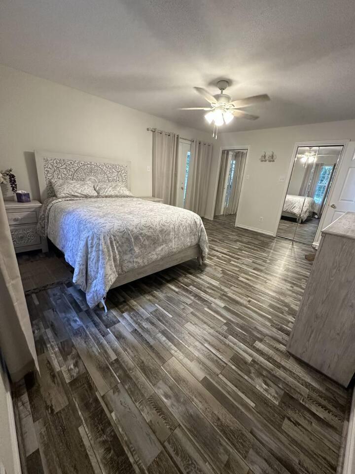Kilgore Vacations - Magnolia Grace Place - Property Image 3