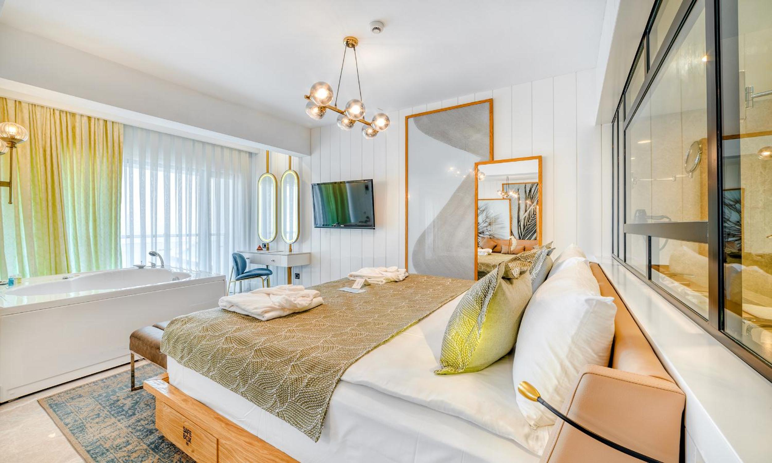 Numa Port Hotel - Image 95