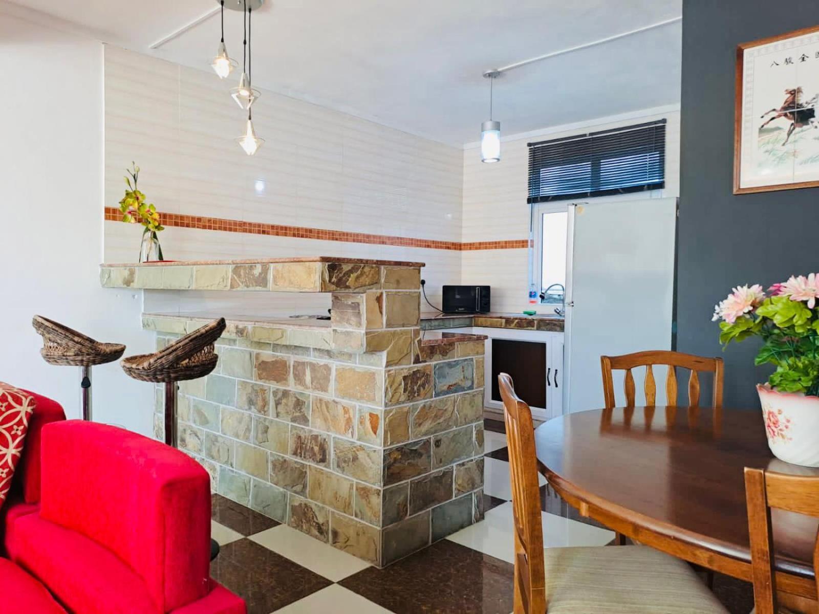 Spacious Three Bedroom Apartment view 2