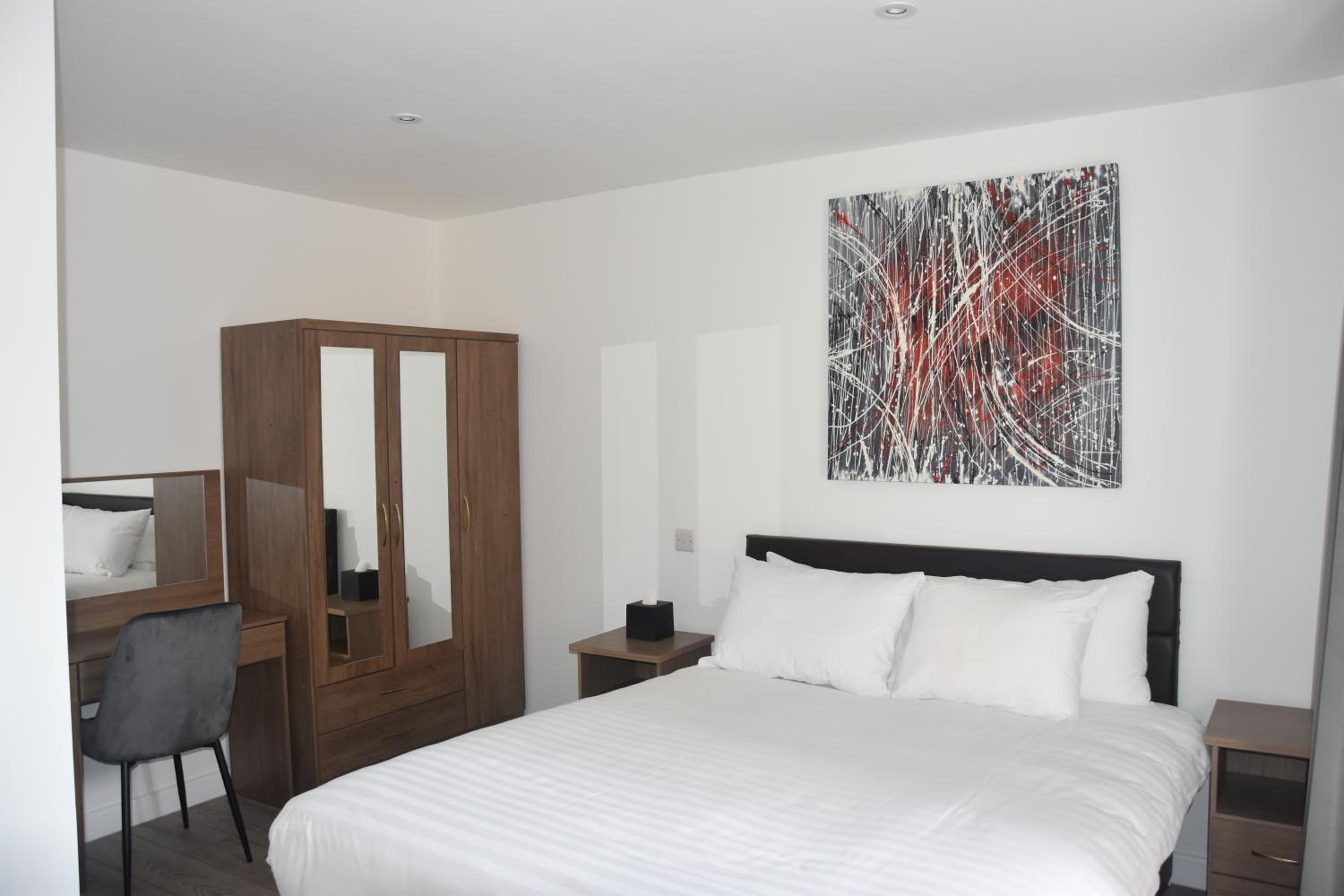 Hampton Suites Serviced Apartments