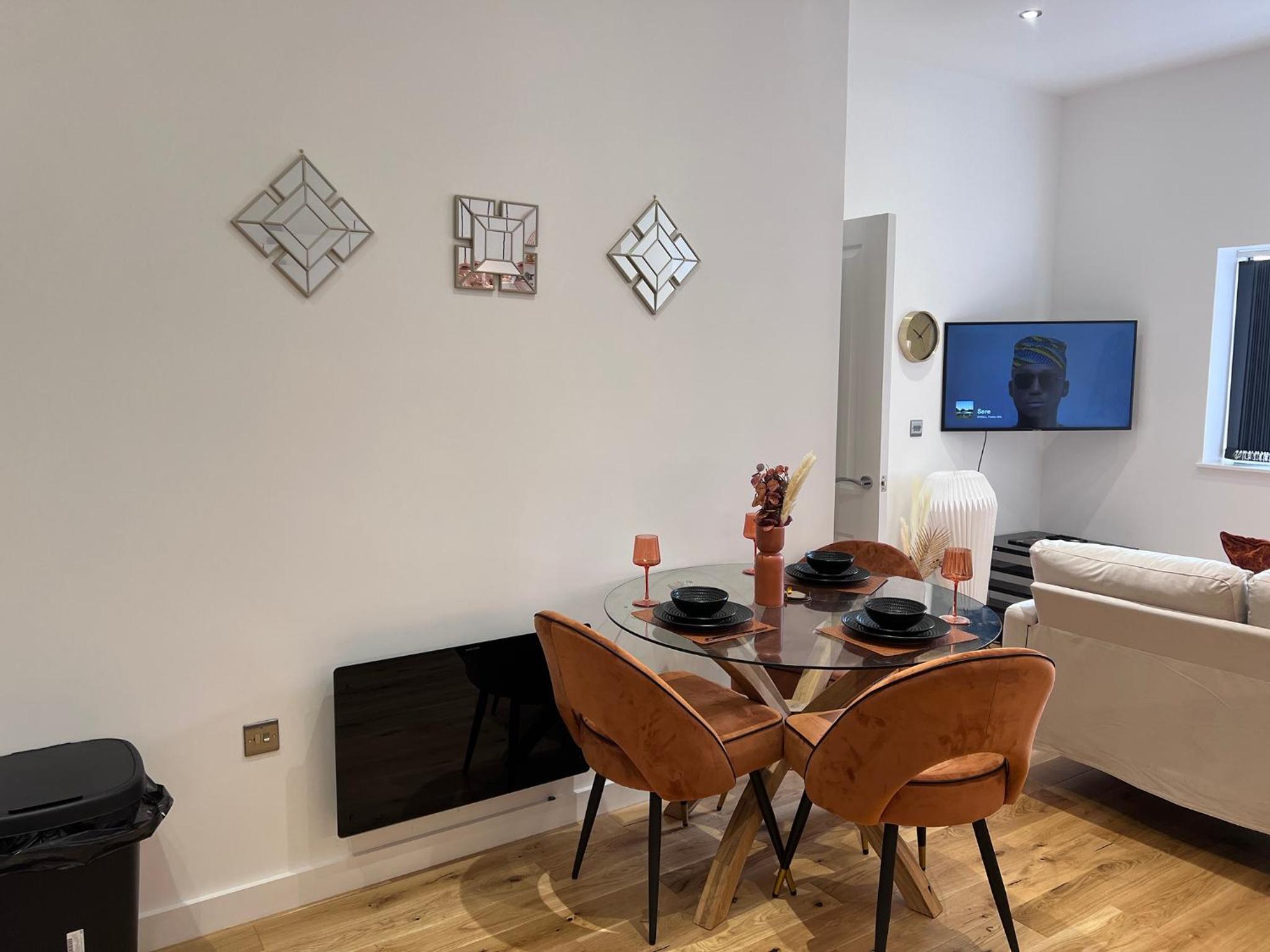 Luxury Birmingham 2 Bedroom Town House