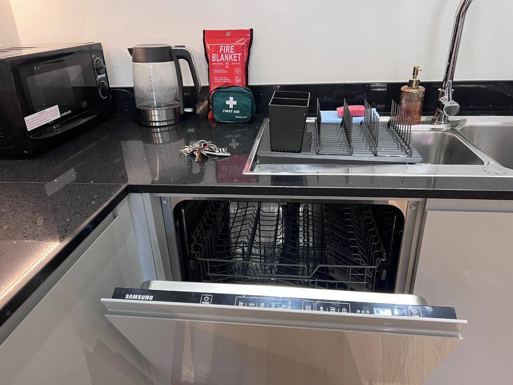 Luxury Birmingham 2 Bedroom Town House