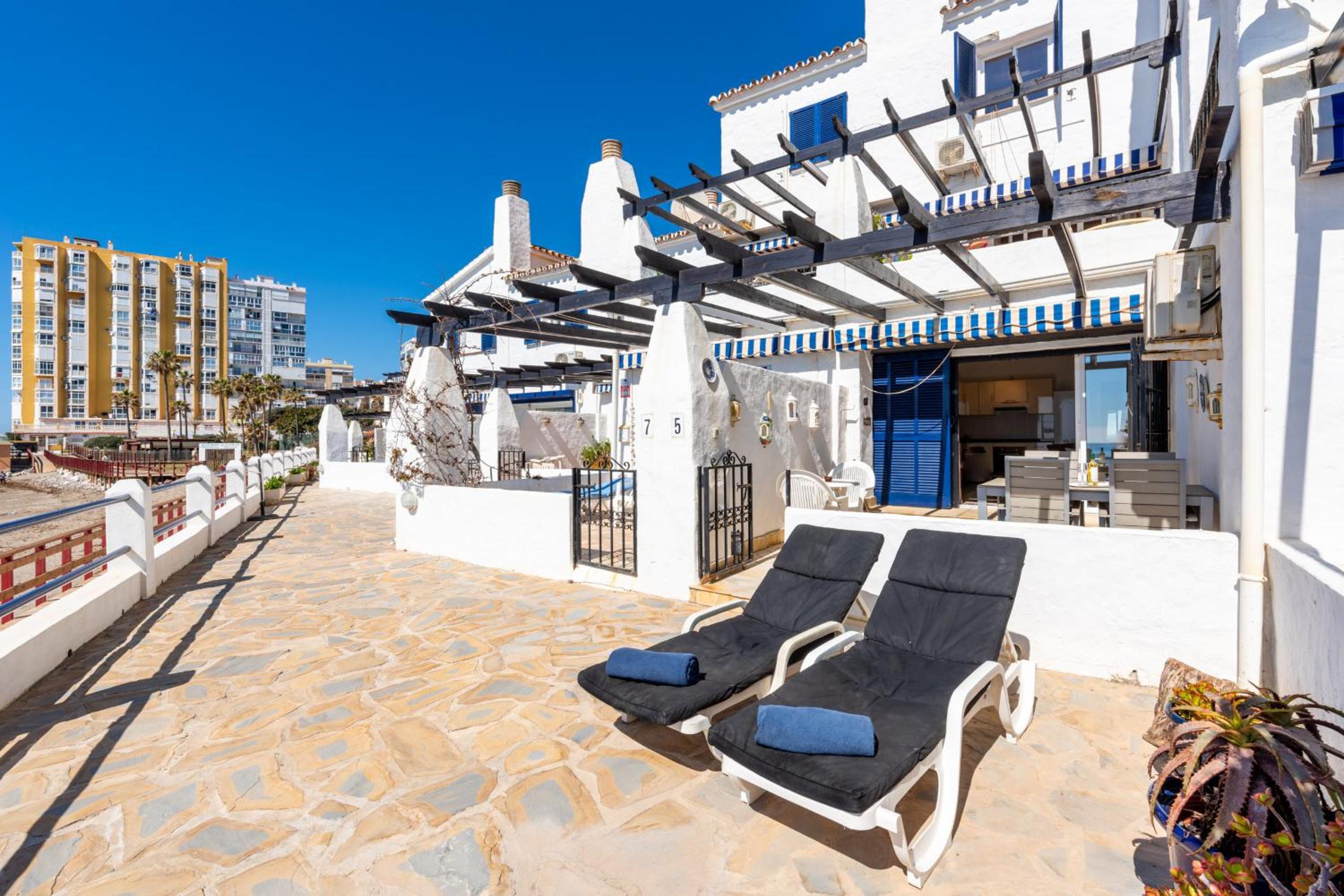 Calahonda Beach I Apartment with Sea View