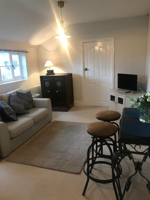 A luxury Boutique Barn set within 2 acre grounds view 2