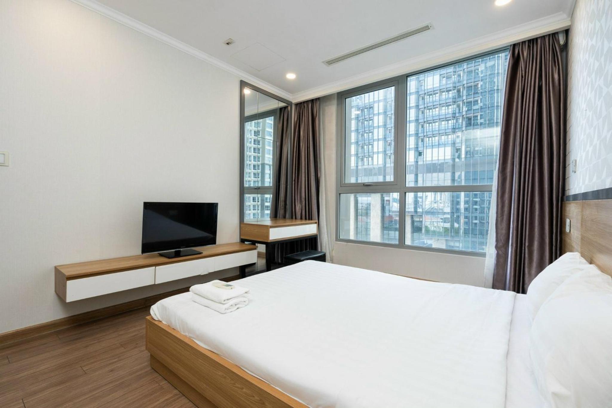 Landmark Vinhomes Christine Apartment