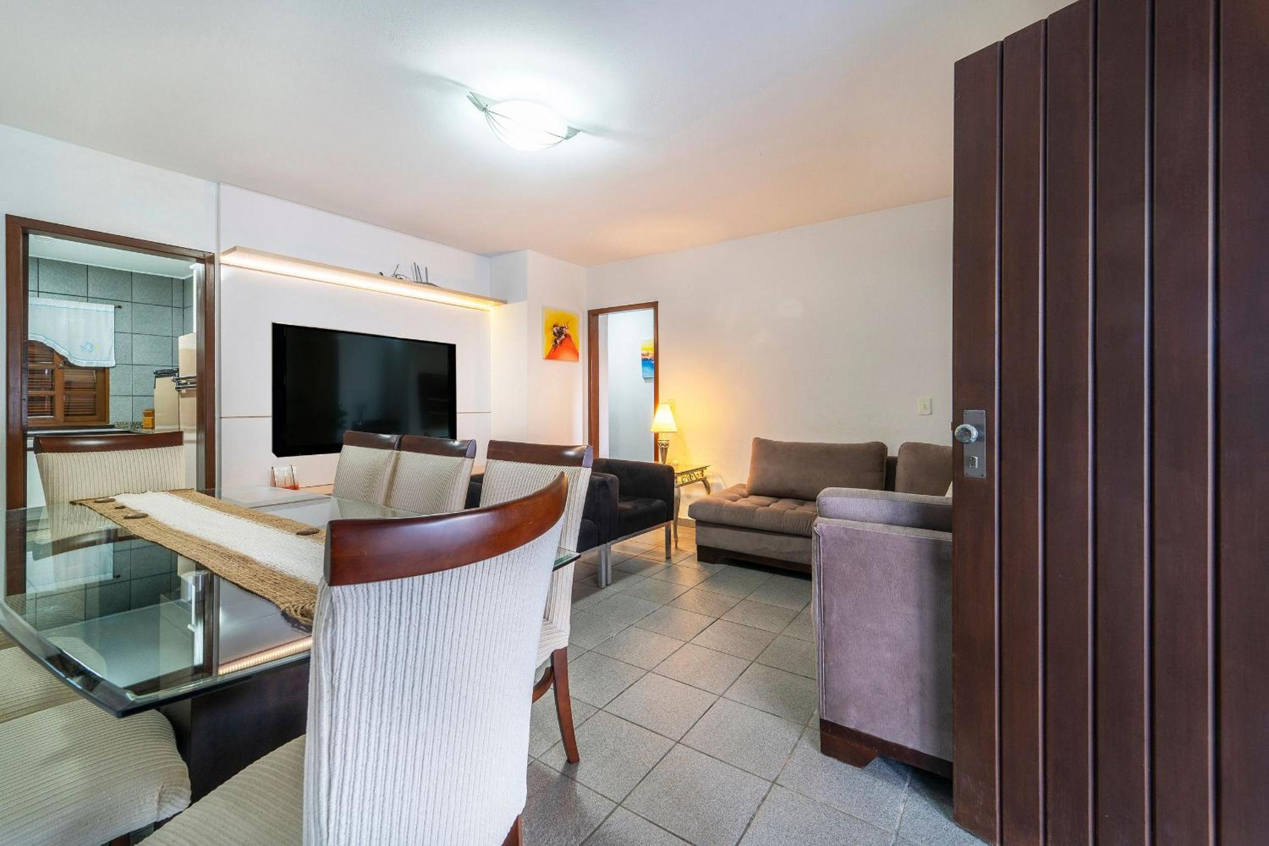 3 Bedroom House for Rent for 8 People Bombas/SC