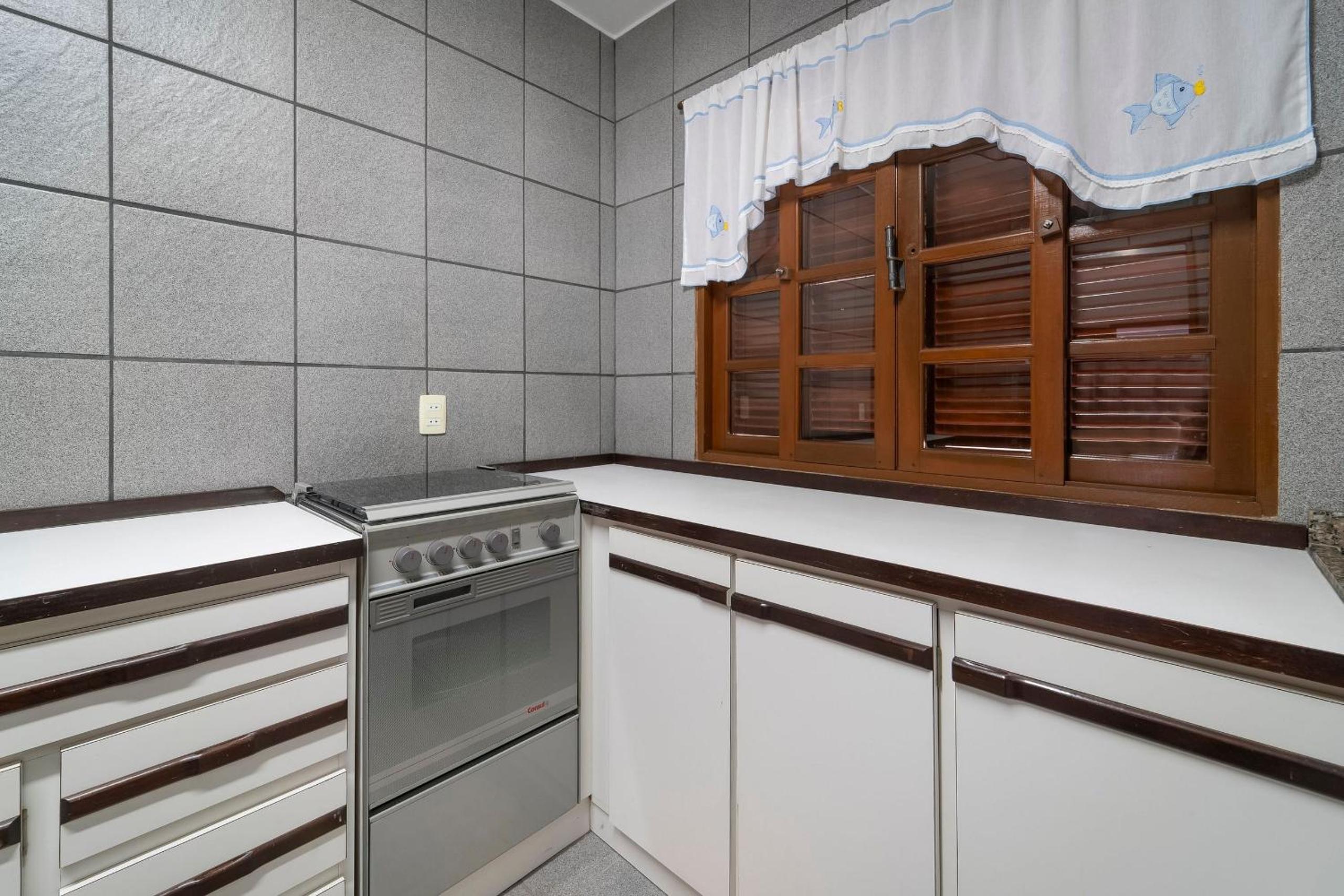 3 Bedroom House for Rent for 8 People Bombas/SC