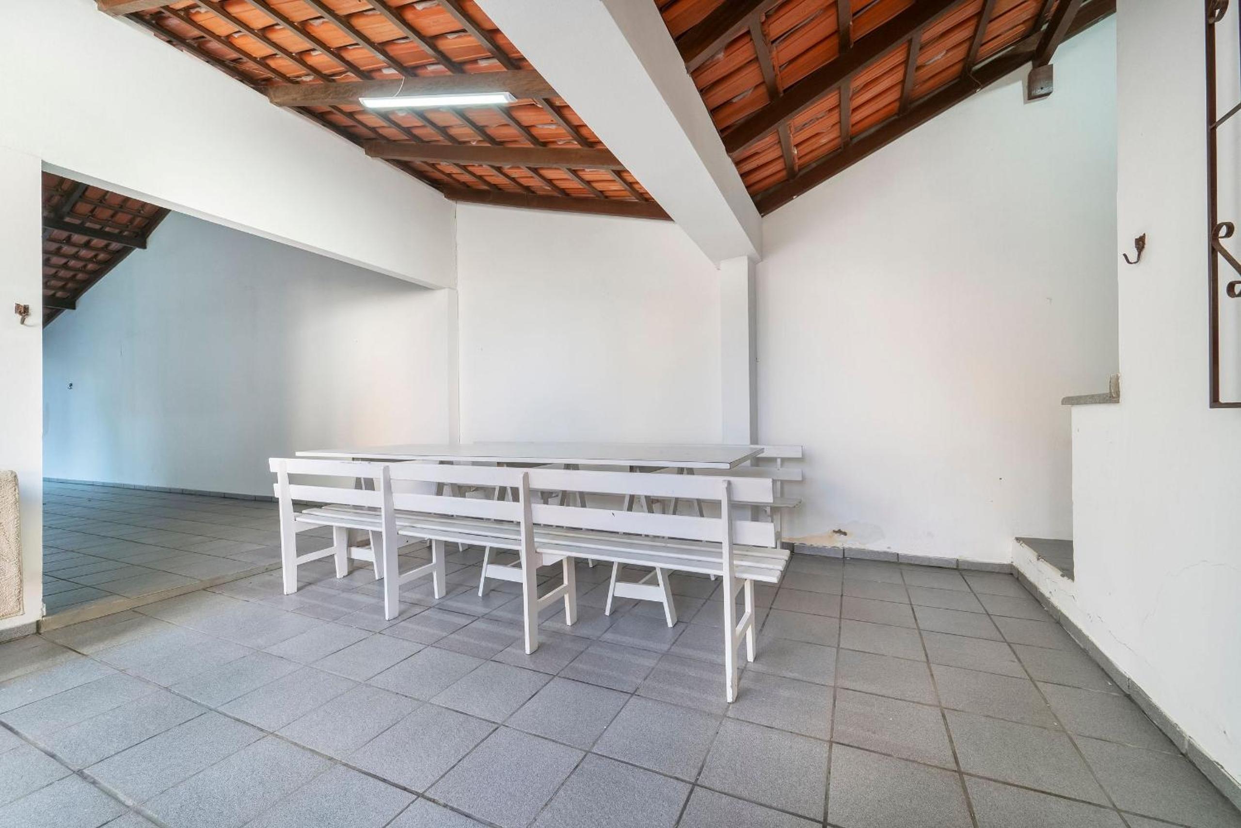 3 Bedroom House for Rent for 8 People Bombas/SC