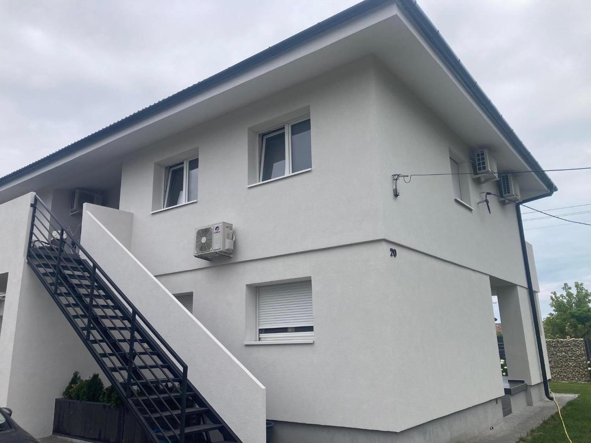 LURKÓ Apartmanok Siófok