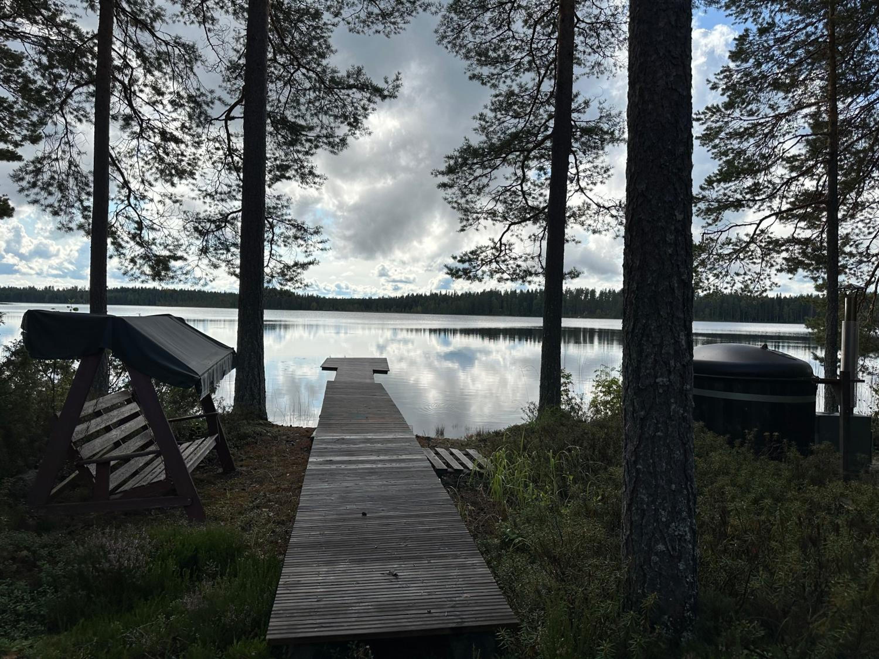 Iloinen Mökki