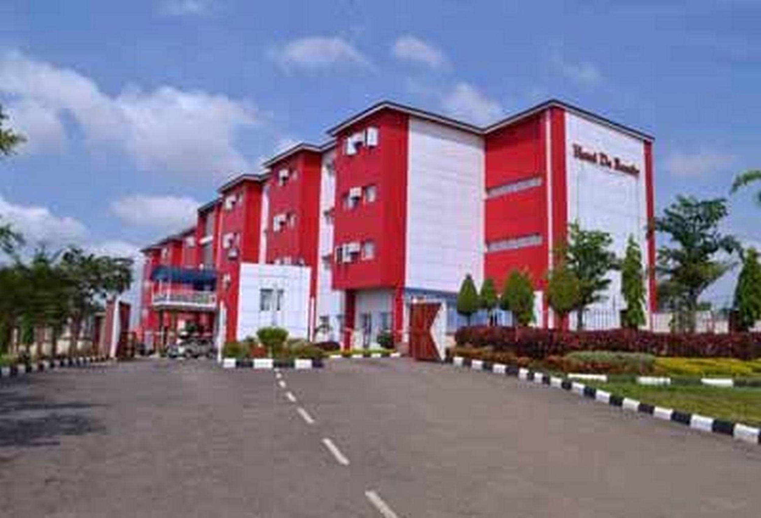 Hotel De Bently - Guest Room view 2