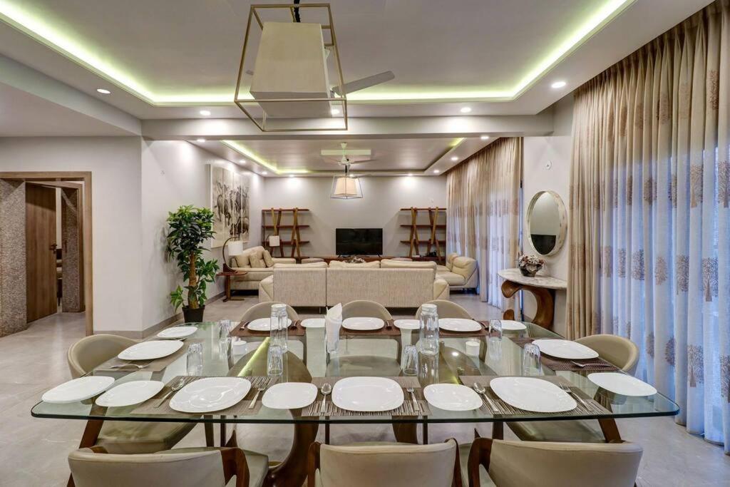 6BHK Arlington Classic by The Rentalgram view 5