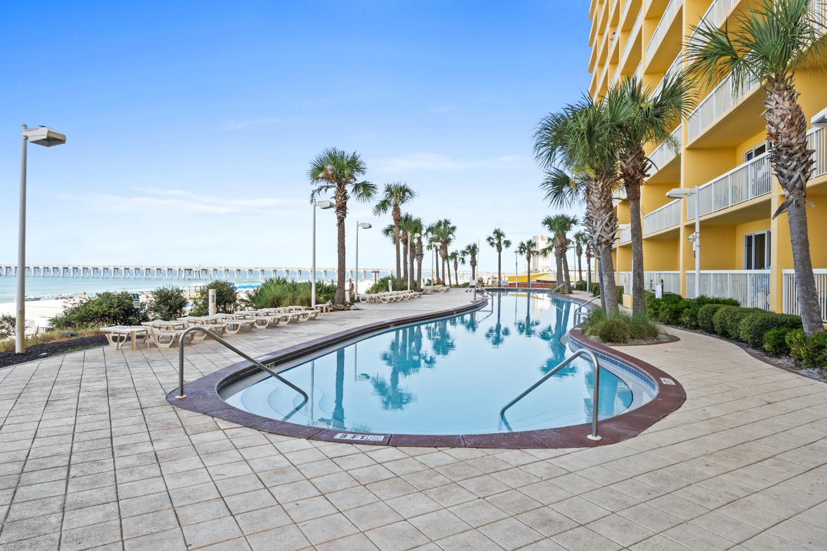 Calypso Beach Resort & Towers by Panhandle Getaways