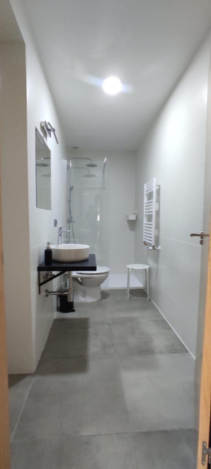 APARTAMENTOS EL ROJU