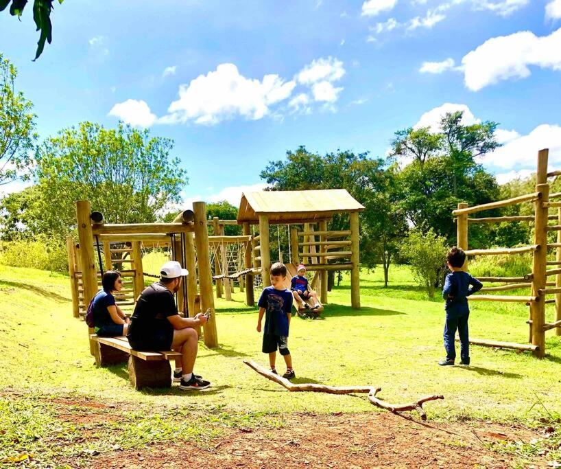 Casa dos sonhos, relaxar Ninho Verde 1 com Piscina
