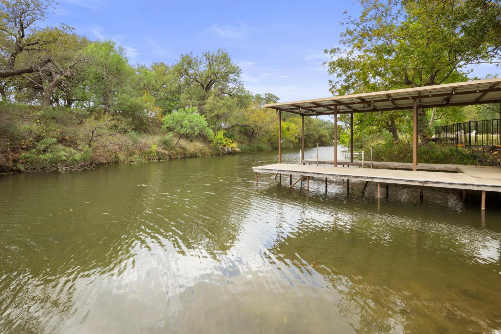 Lake LBJ 4BR Home w/ Boat Deck, Huge Yard view 4