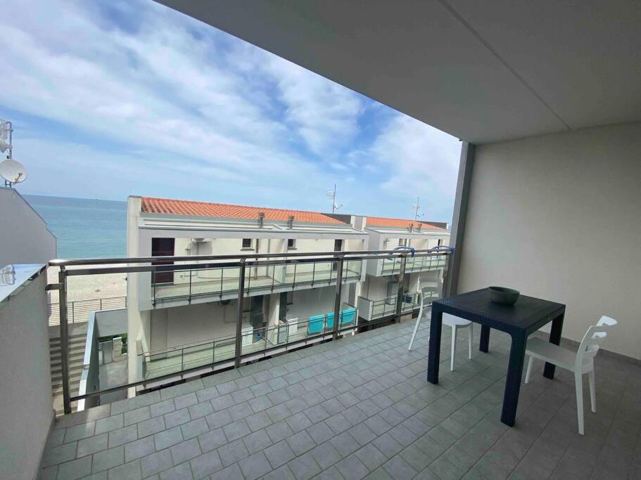 smeraldo sul mare con grande balcone view 3