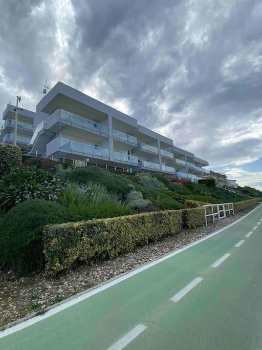 smeraldo sul mare con grande balcone view 4