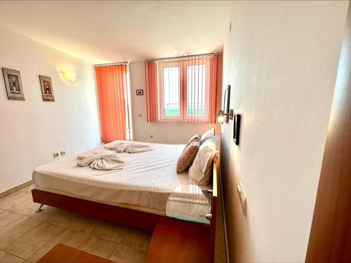 Julia Family - Menada Apartments