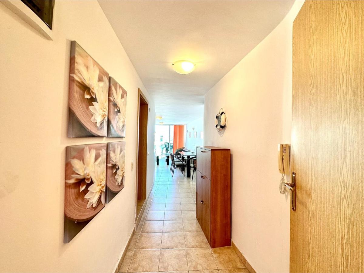 Julia Family - Menada Apartments