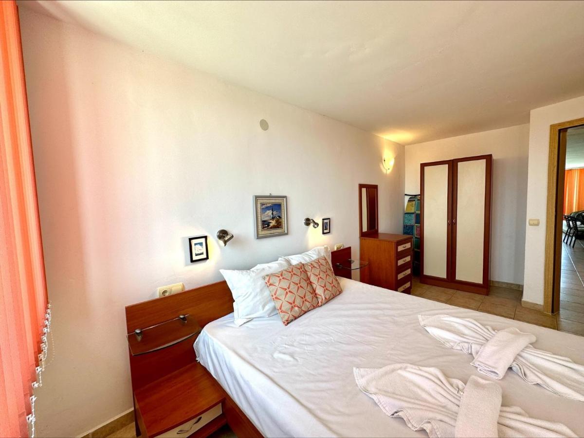 Julia Family - Menada Apartments