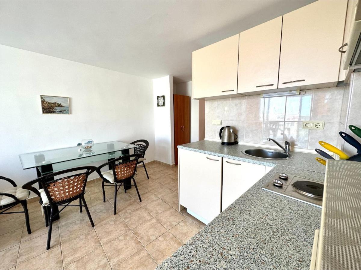 Julia Family - Menada Apartments