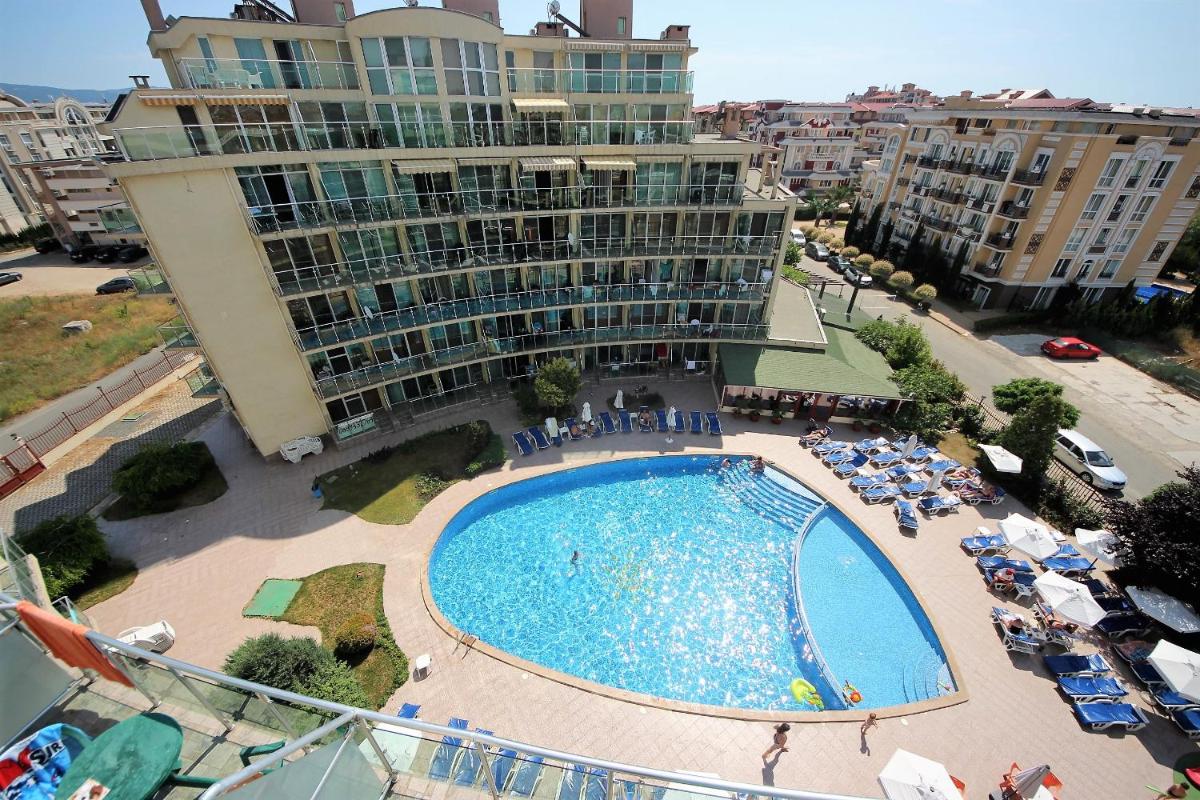 Julia Family - Menada Apartments