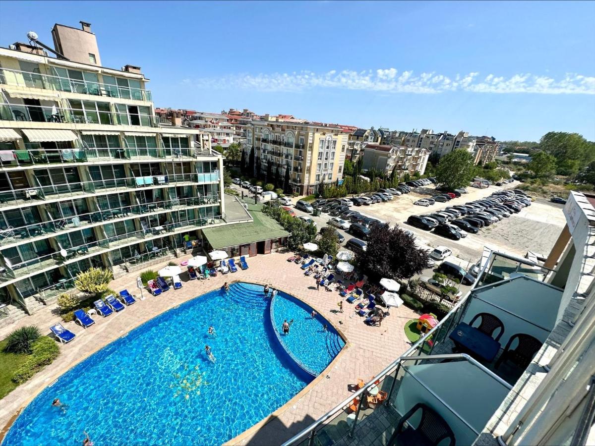 Julia Family - Menada Apartments