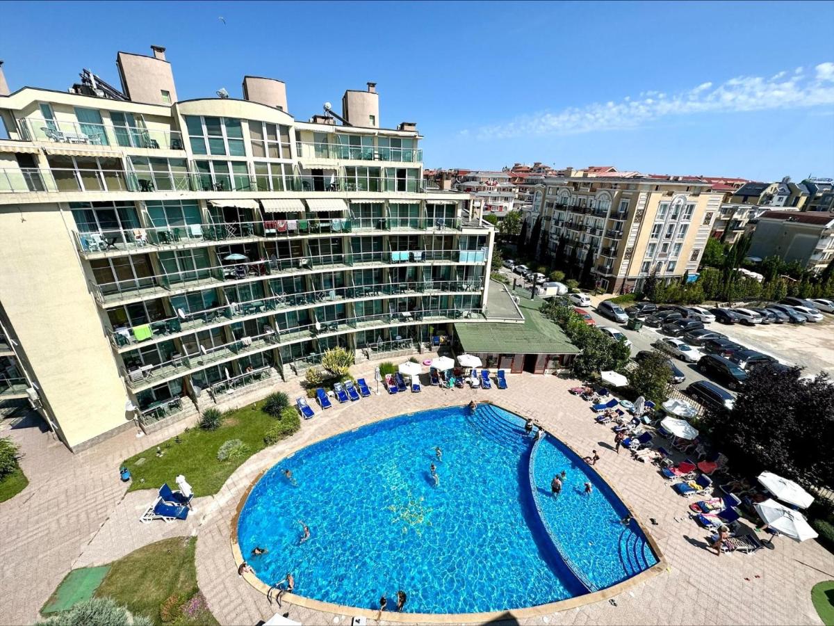Julia Family - Menada Apartments